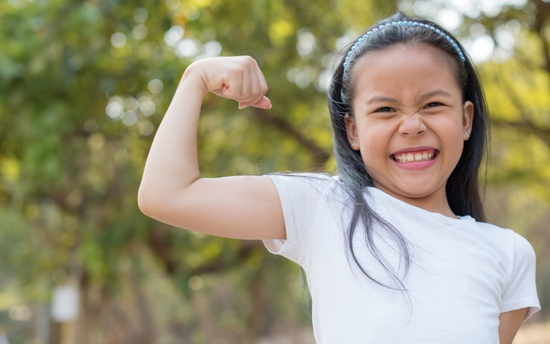 Being safe in the sun is important for your kids - tips from Romp n' Roll.