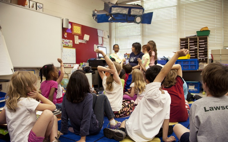 Romp n' Roll offers a variety of creative learning classes for kids near you in Willow Grove.